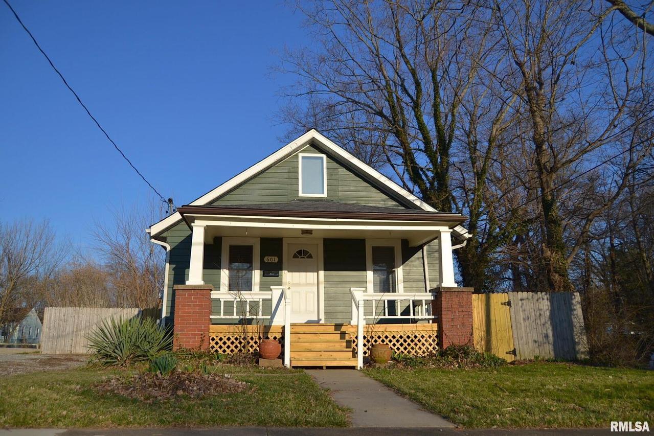 601 N Allyn, Carbondale, IL 62901