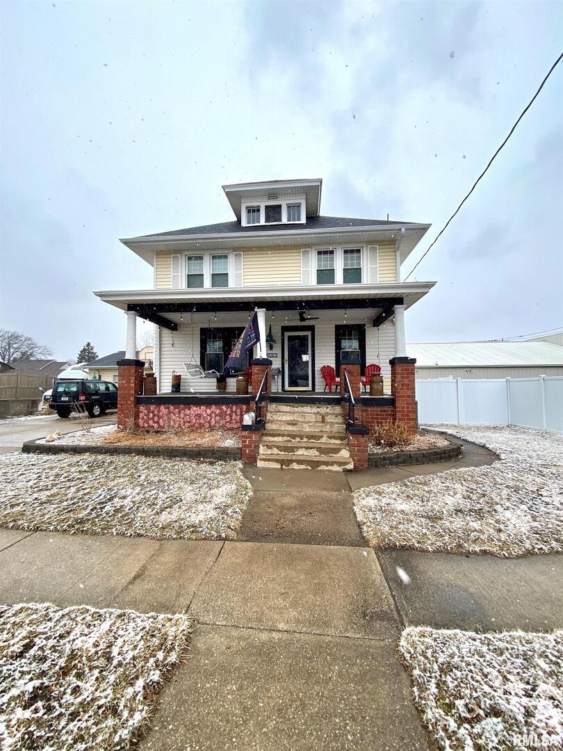 209 W 2nd St., Geneseo, IL 61254