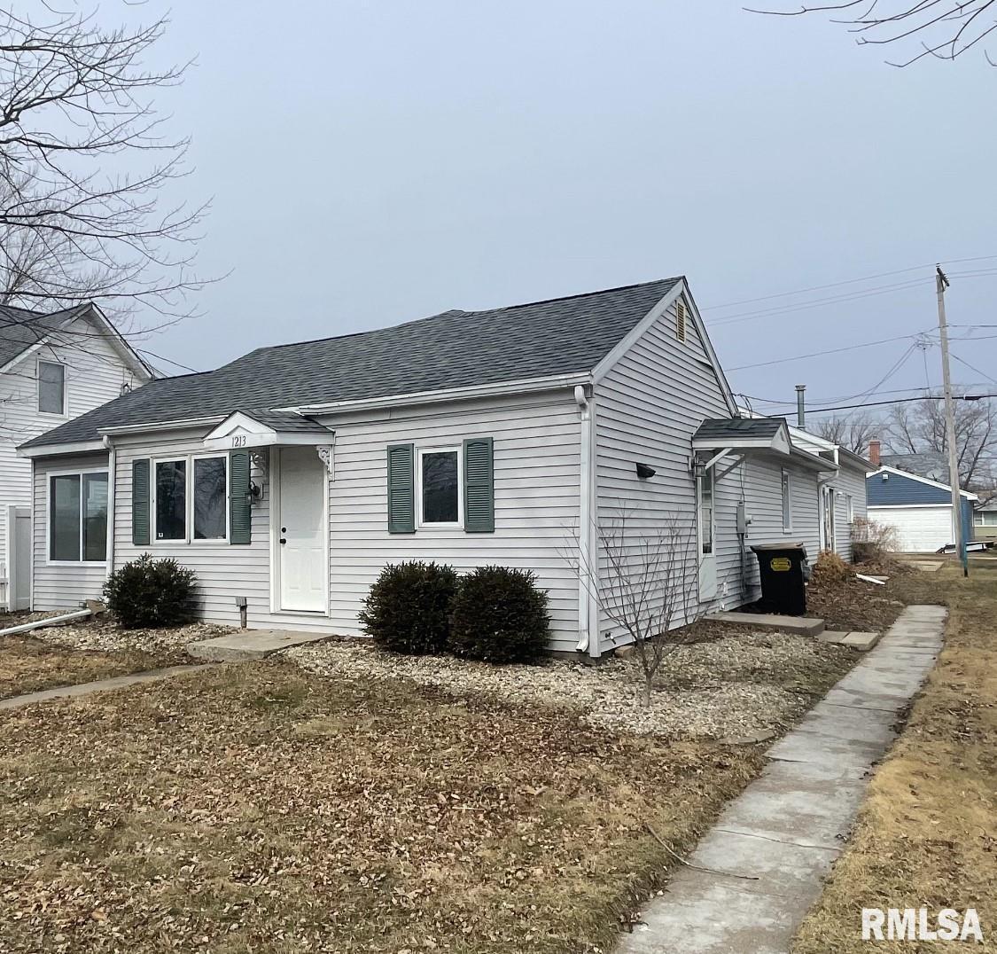 1213 16th Ave., Fulton, IL 61252