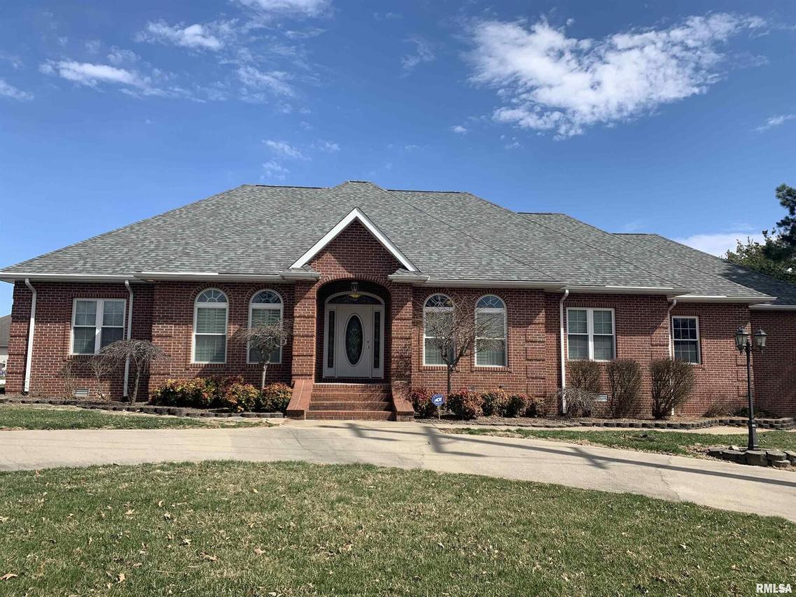 1203 S Fosse Rd., Marion, IL 62959