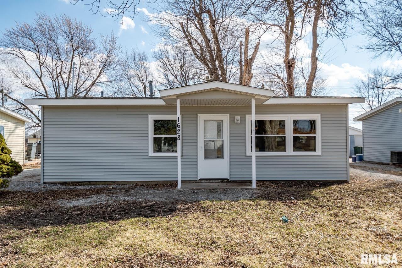 1628 116th Ave., Milan, IL 61264