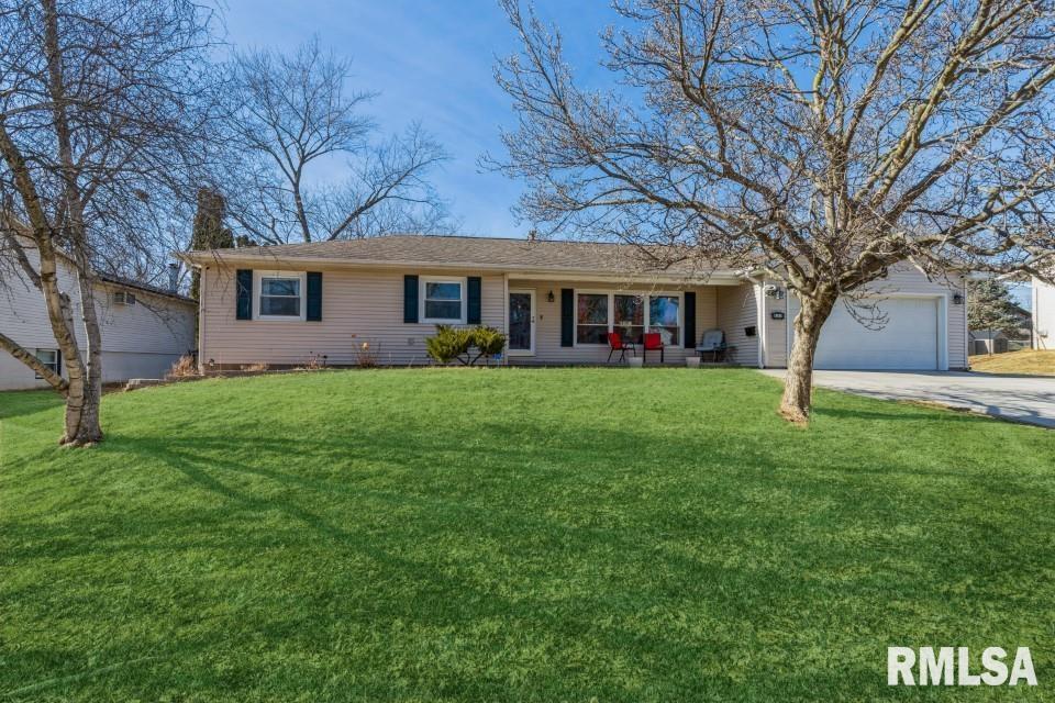 620 11th St., Silvis, IL 61282