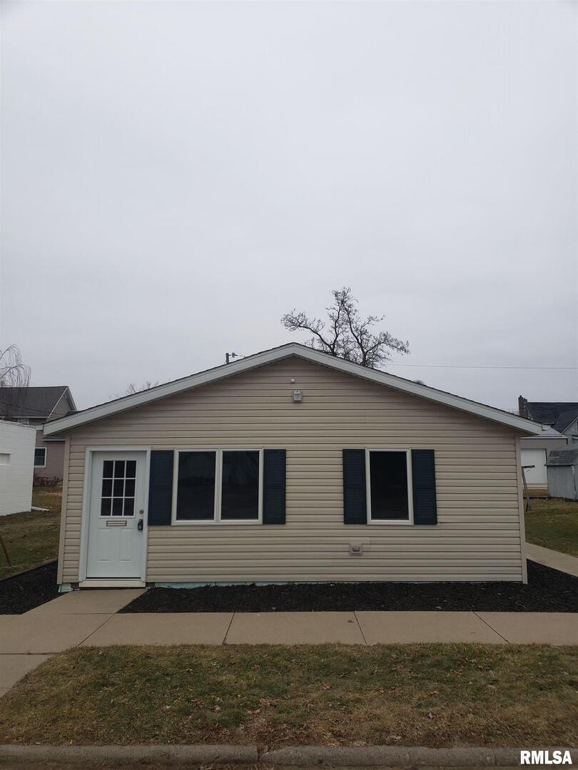 413 13th Ave., Fulton, IL 61252