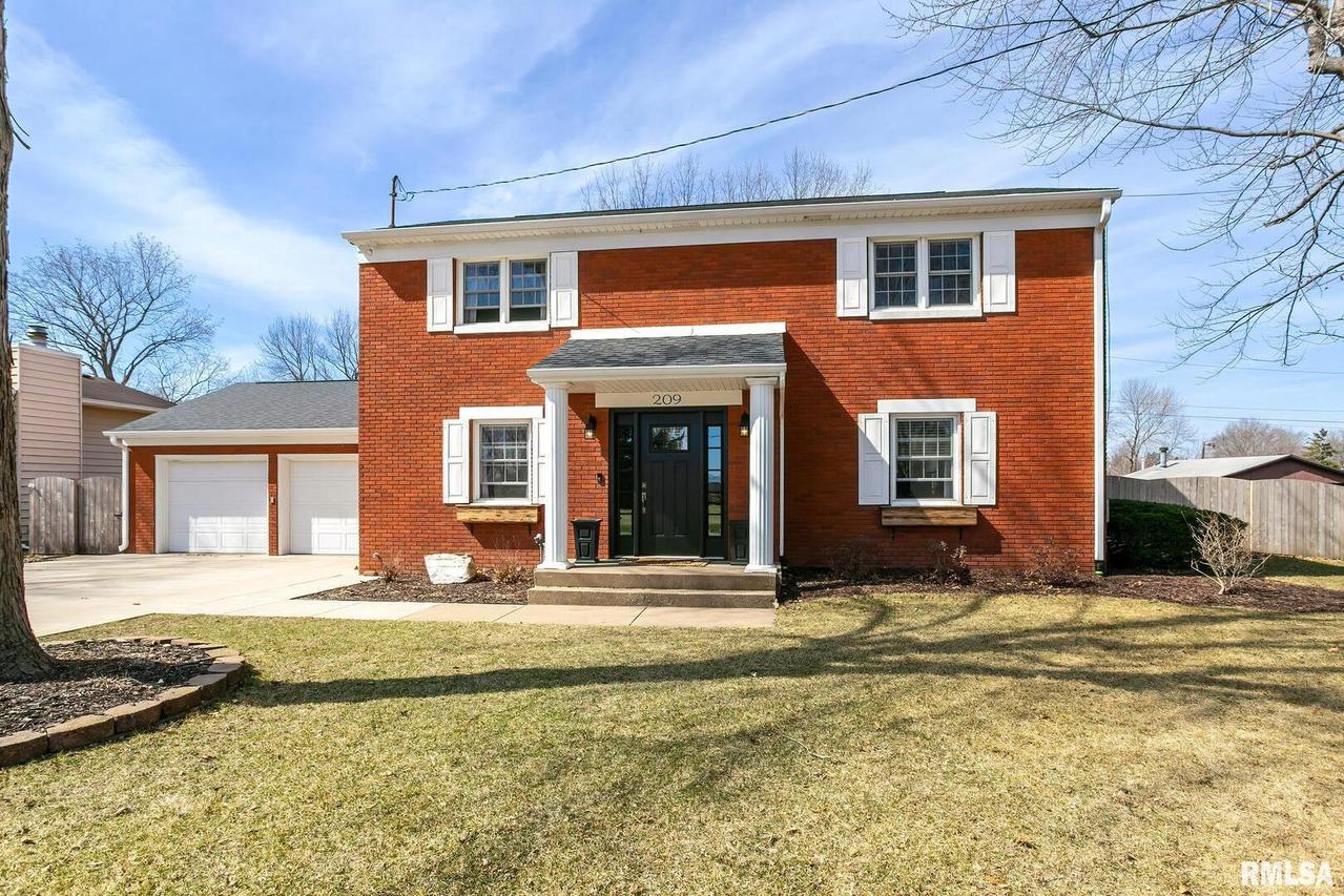 209 Linden Dr., Colona, IL 61241