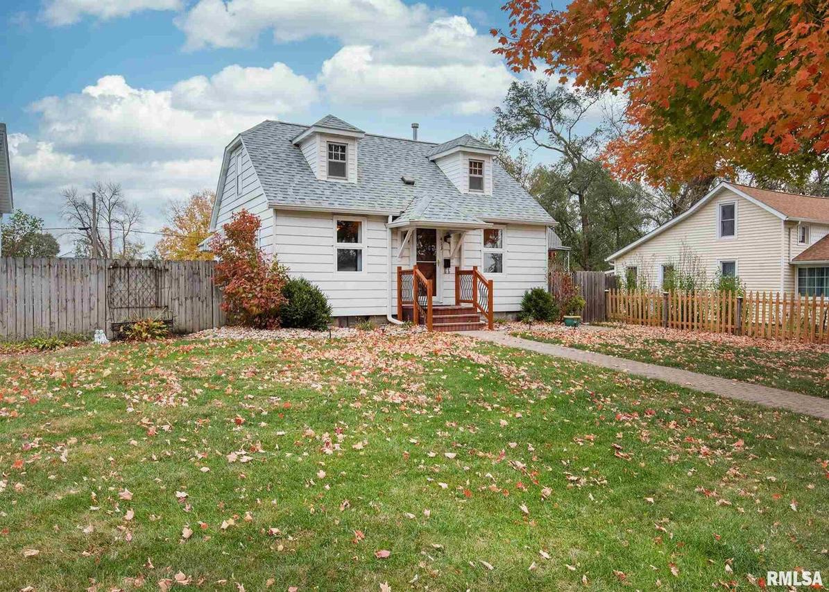 413 Maple St., Colona, IL 61241