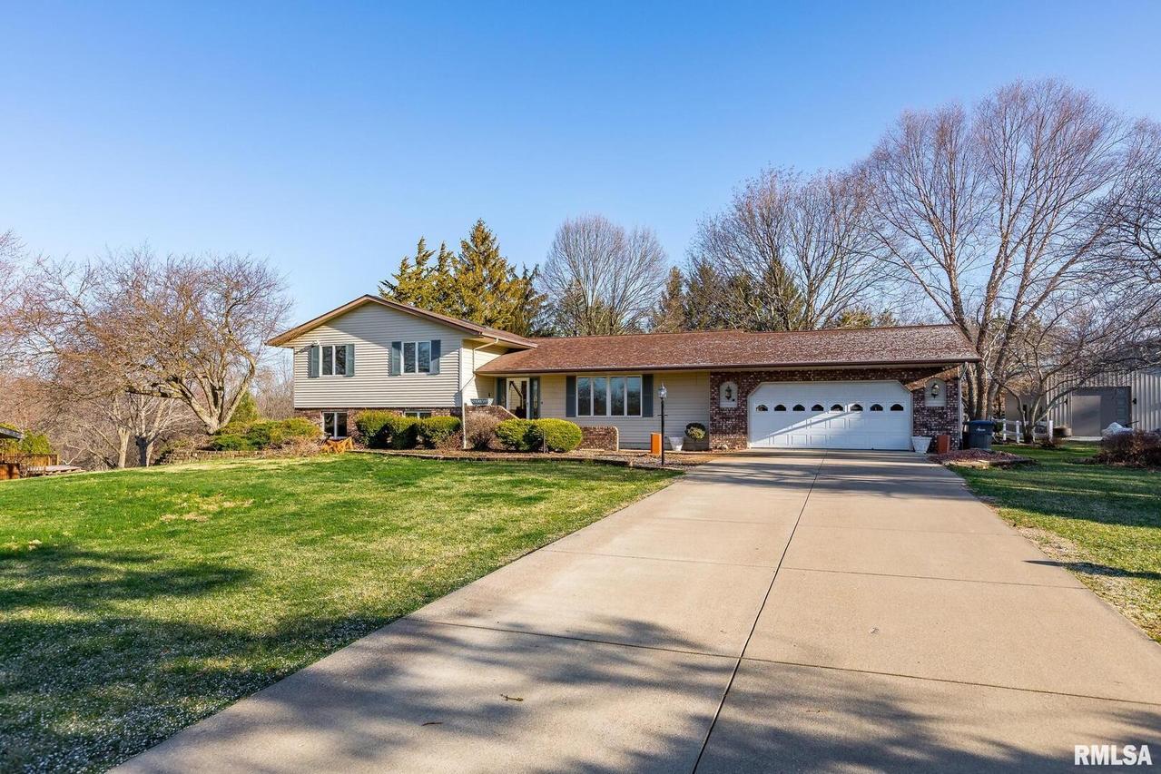 1241 32nd Ave., Milan, IL 61264