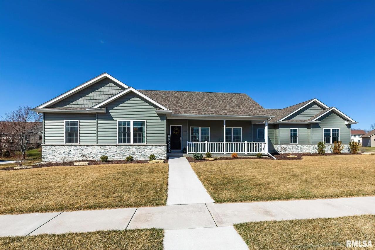 1700 E 6th St. #A, Coal Valley, IL 61240