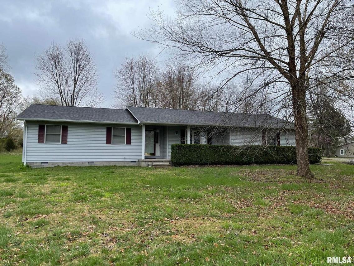 707 N Maple St., Carterville, IL 62918