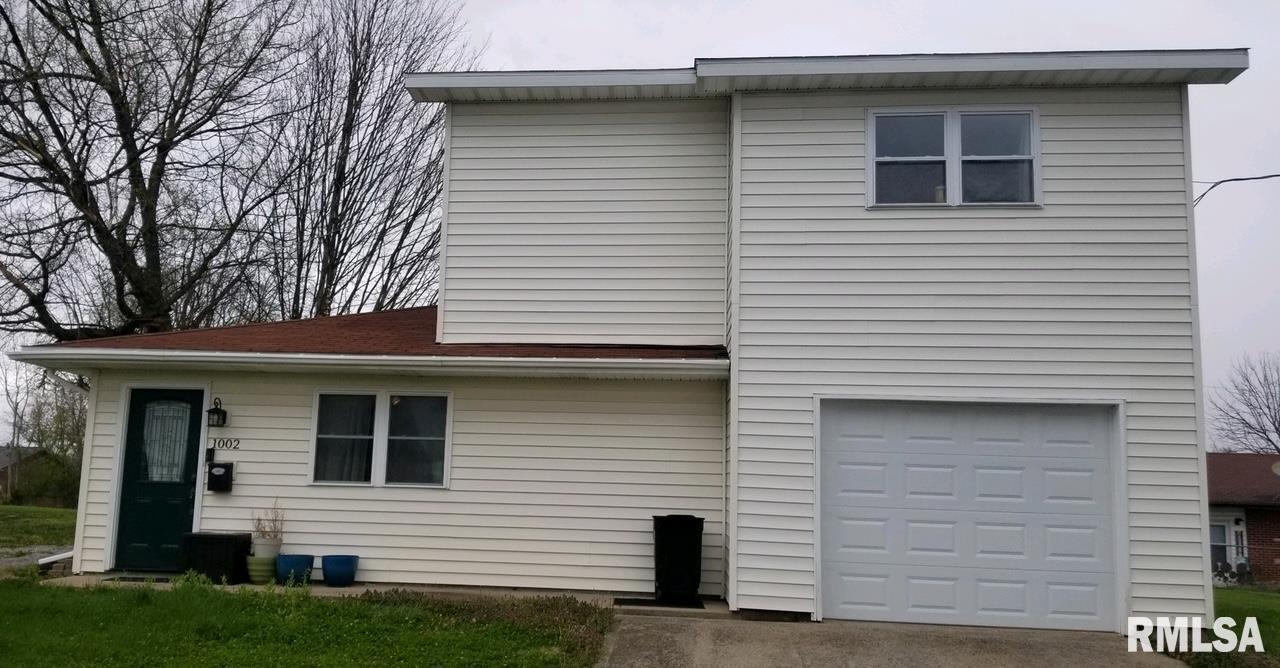 1002 Elm St., Marion, IL 62959