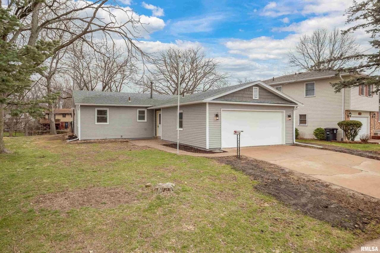 2508 2nd St., Moline, IL 61265