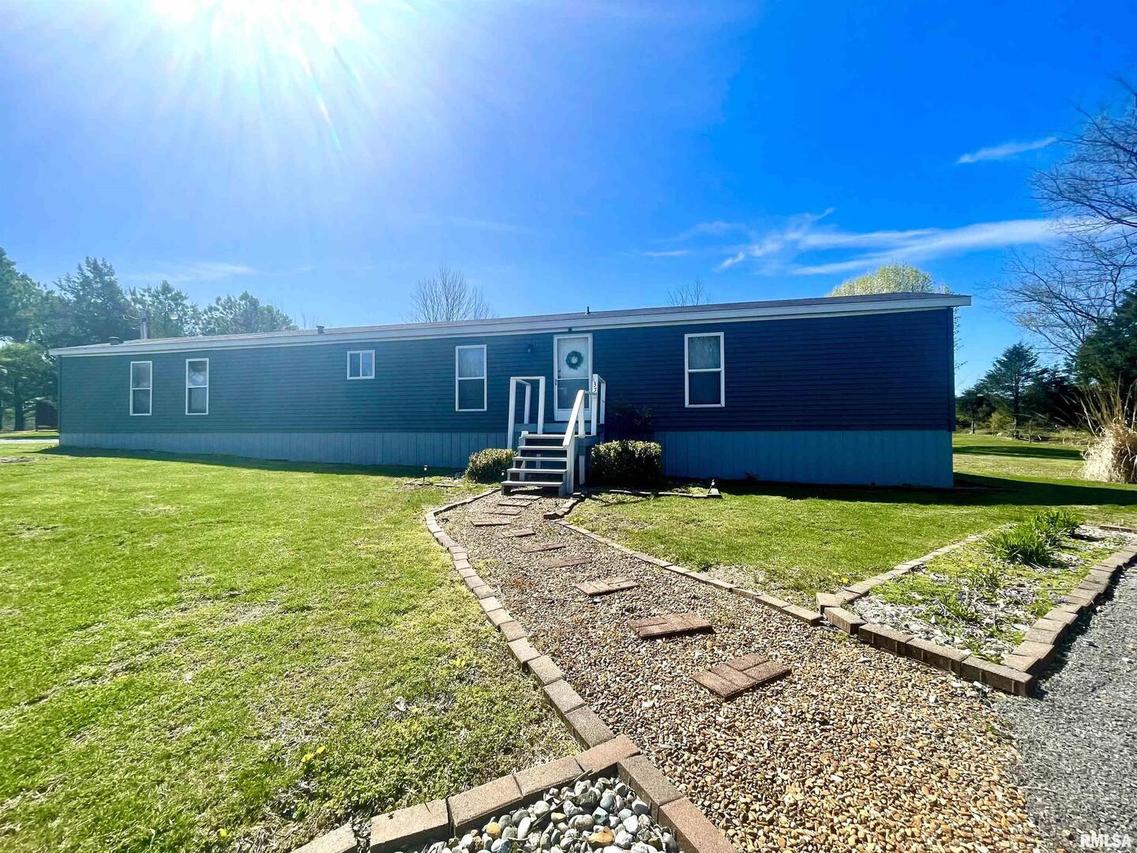 135 Caraway Ln., Goreville, IL 62939