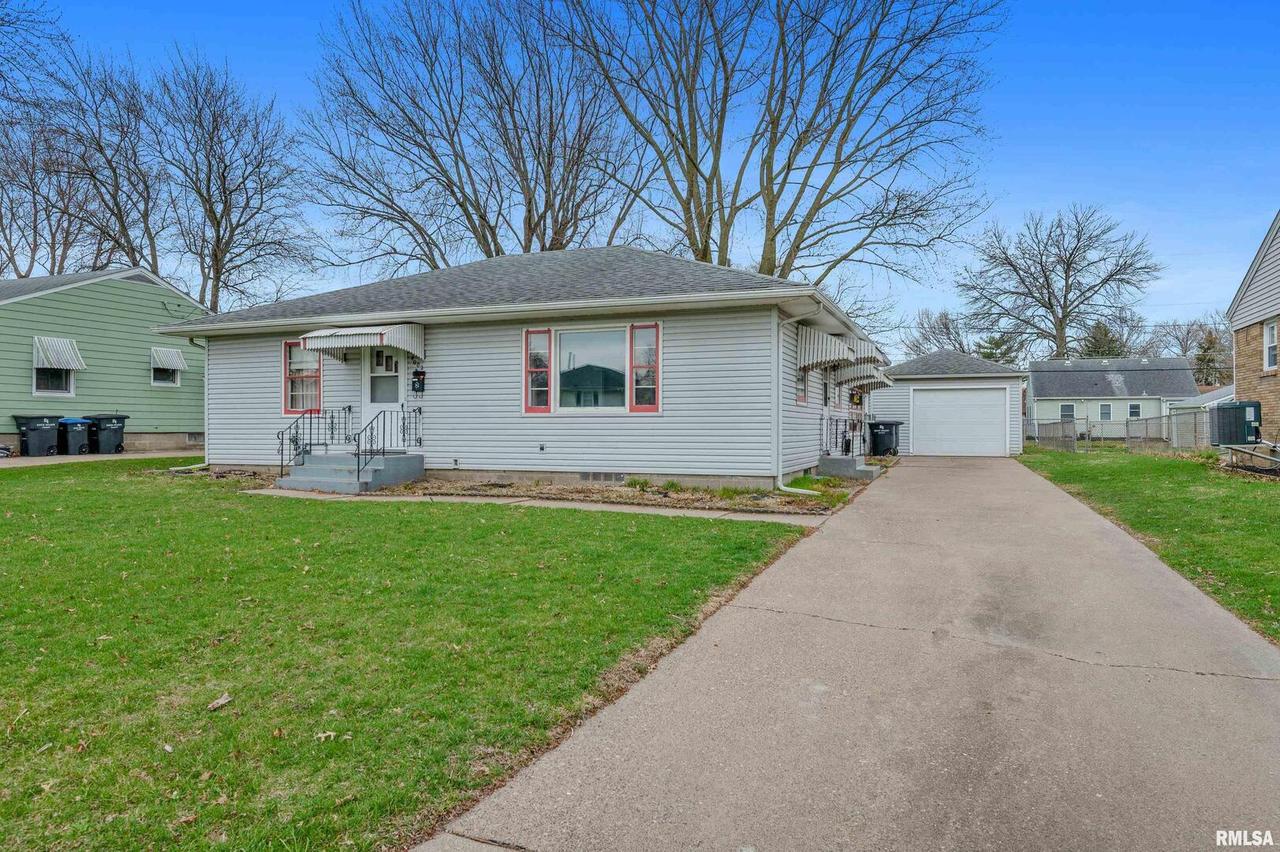 4002 27th Ave., Rock Island, IL 61201