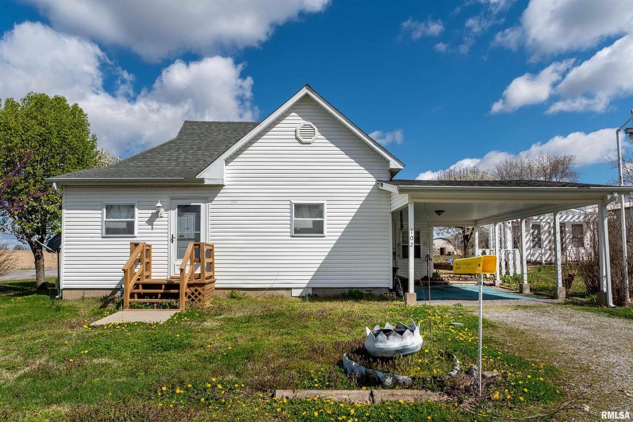 102 Grape St., Freeman Spur, IL 62841