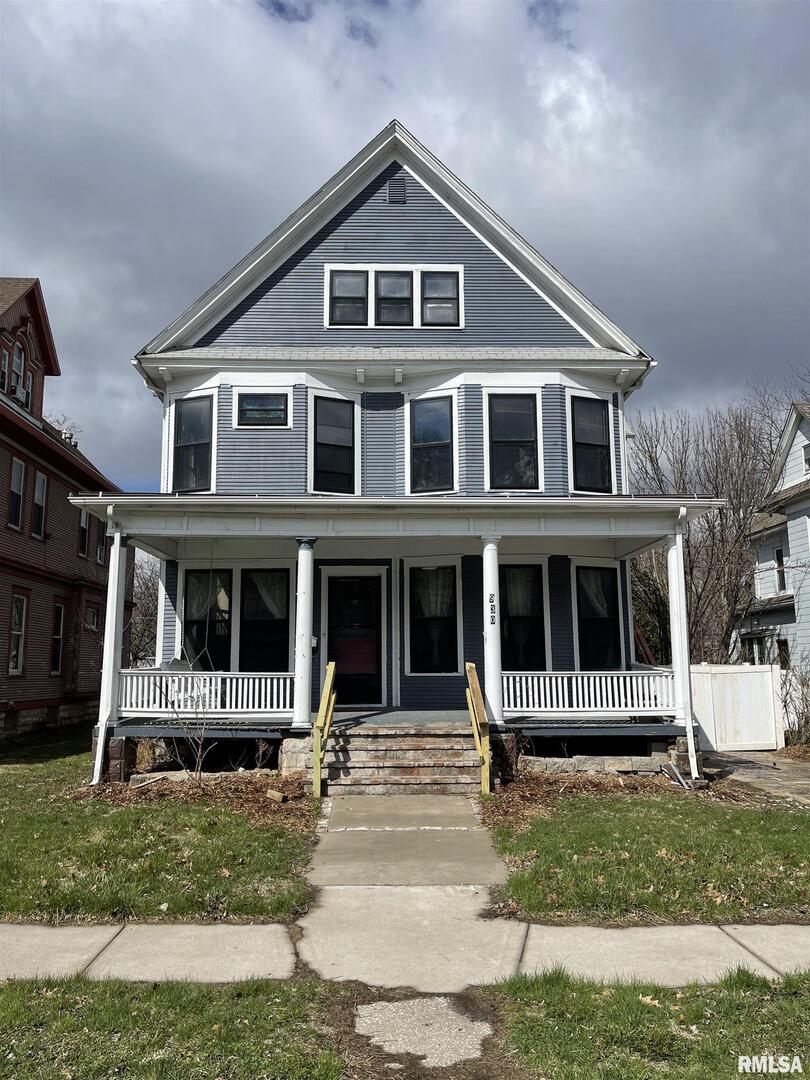 930 20th St., Rock Island, IL 61201