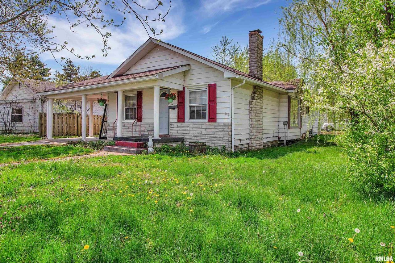 811 Hickman St., Benton, IL 62812