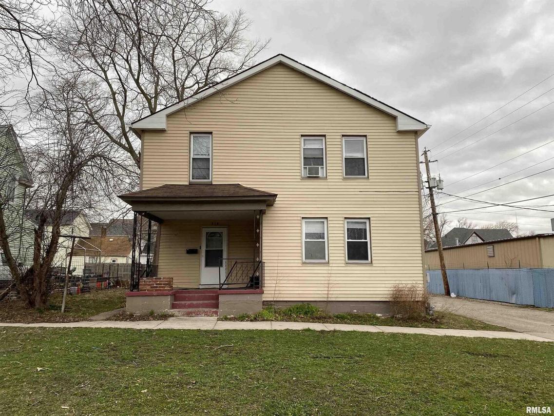714 27th St., Rock Island, IL 61201
