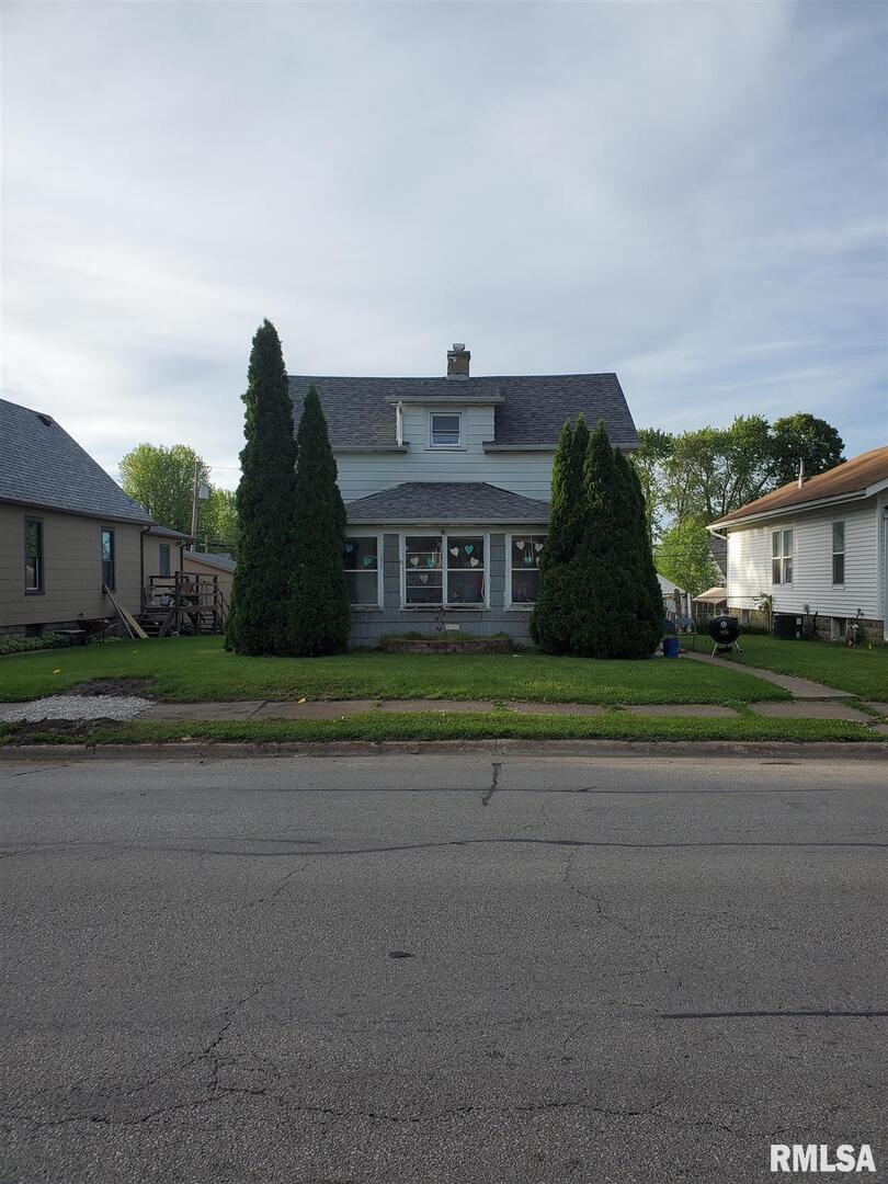 161 16th Ave., East Moline, IL 61244