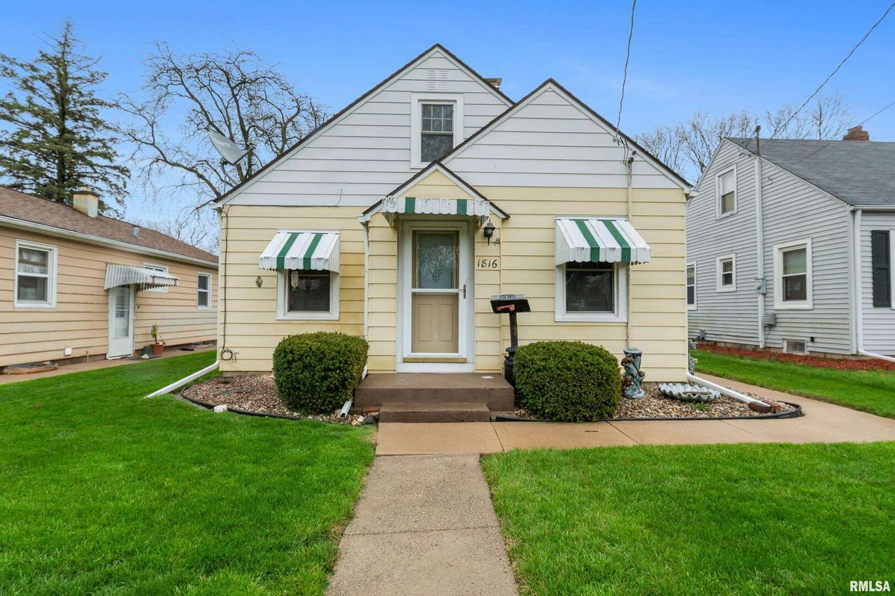 1816 33rd St., Moline, IL 61265