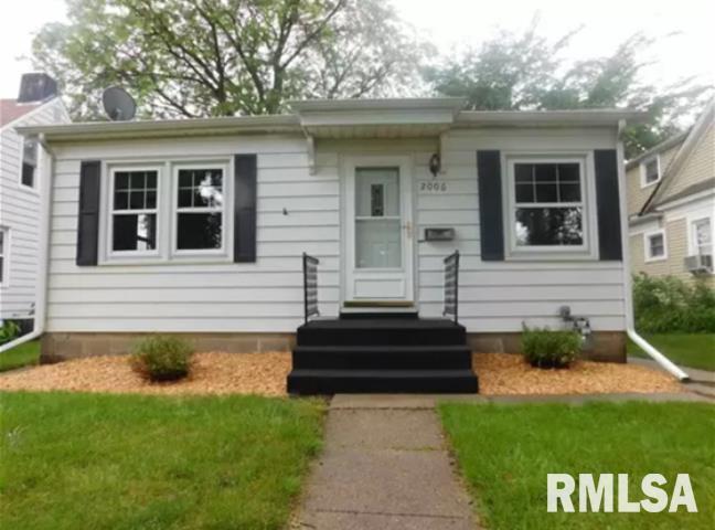 2006 46th St., Rock Island, IL 61201