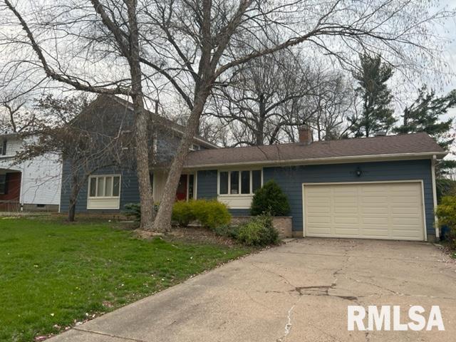 1241 36th St., Rock Island, IL 61201