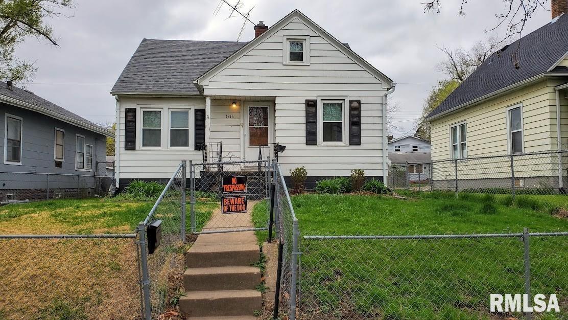 1716 7th St., Rock Island, IL 61201