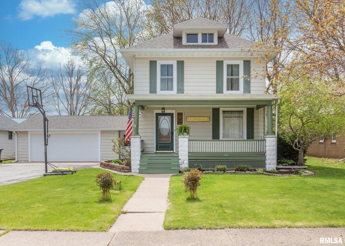 216 E Pearl St., Geneseo, IL 61254