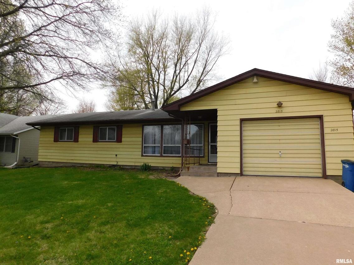 2815 53rd St., Moline, IL 61265