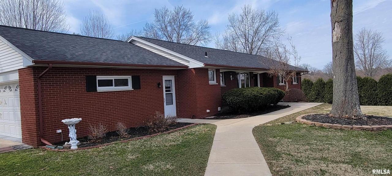 14604 28th St., Milan, IL 61264