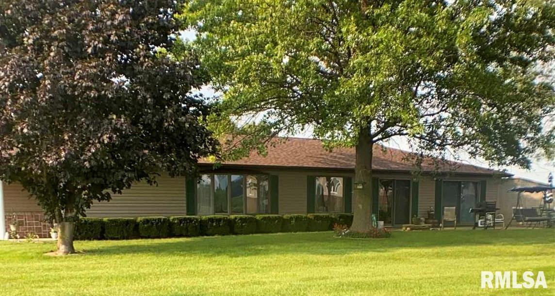 13695 N 2250th Ave., Geneseo, IL 61254