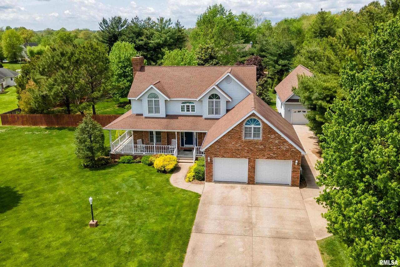 4 Timbercreek Dr., Herrin, IL 62948