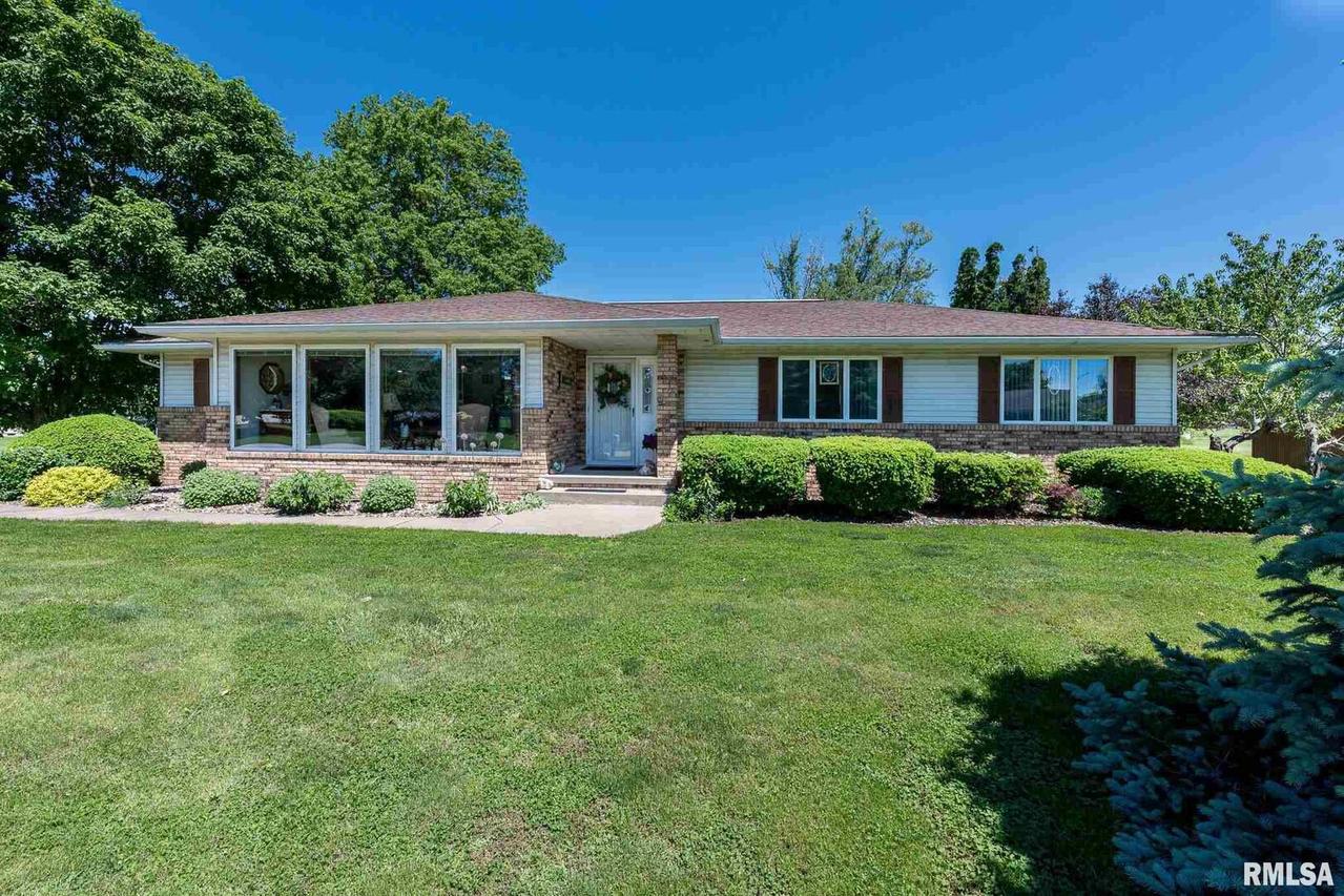 103 Marlane Dr., Alpha, IL 61413