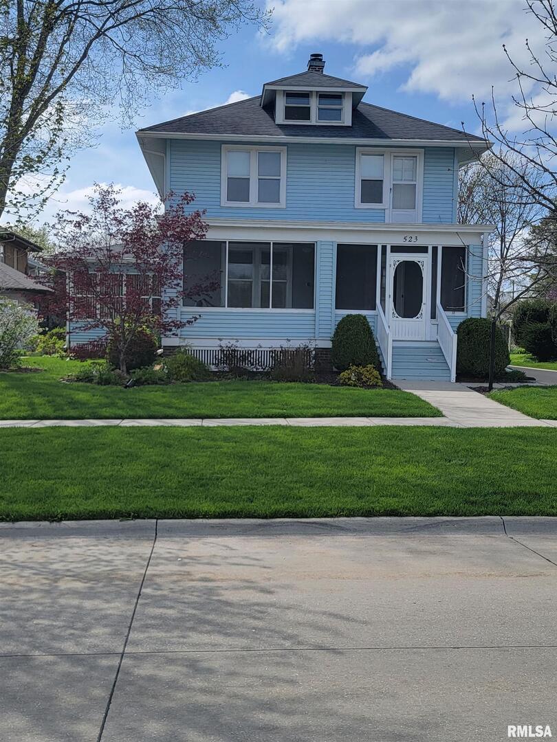 523 S State St., Geneseo, IL 61254