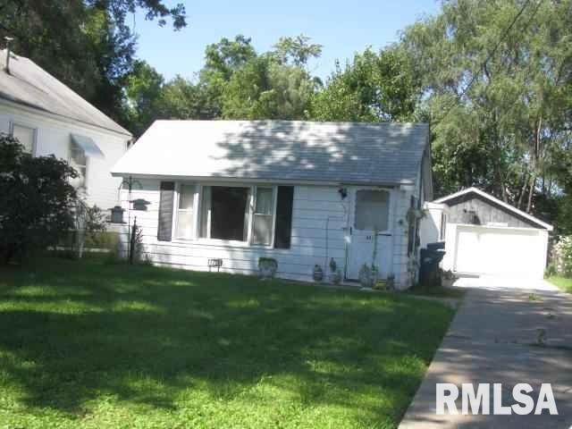 421 12th Ave., Silvis, IL 61282