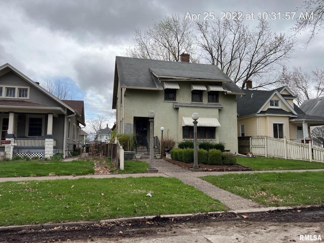 2018 14th St., Moline, IL 61265