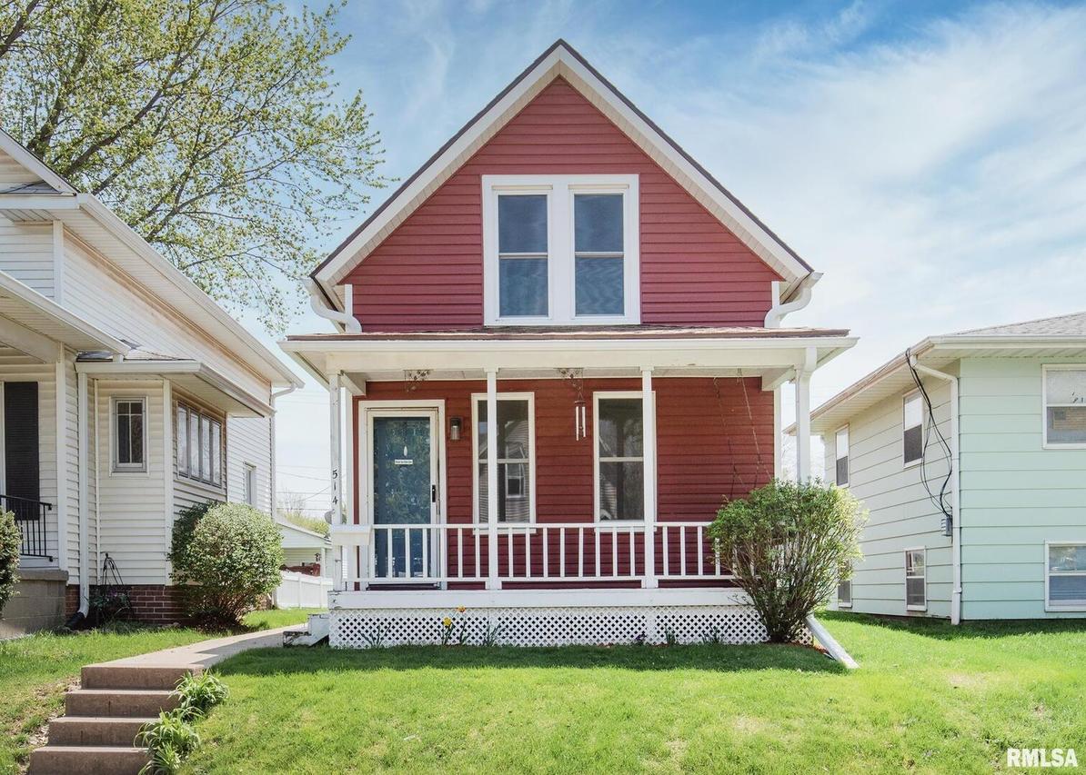 514 16th Ave., Moline, IL 61265