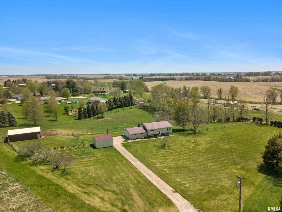 1791 261st St., Milan, IL 61264