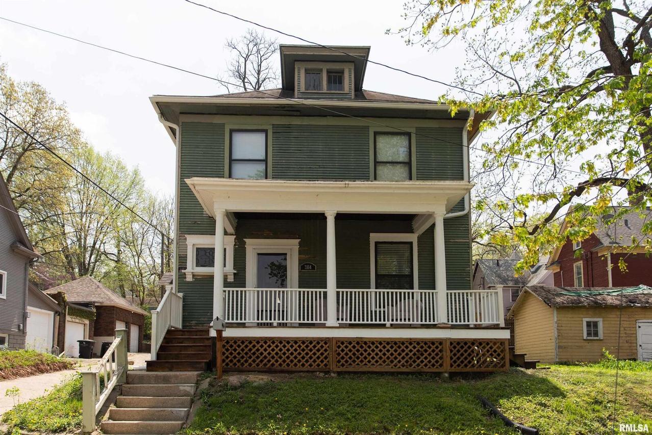 2114 12th Ave., Rock Island, IL 61201