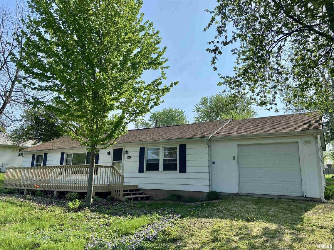 209 2nd St., Cordova, IL 61242