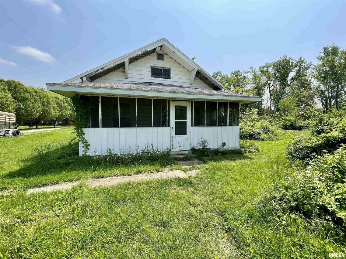 180 Schnake Ln., Eldorado, IL 62930