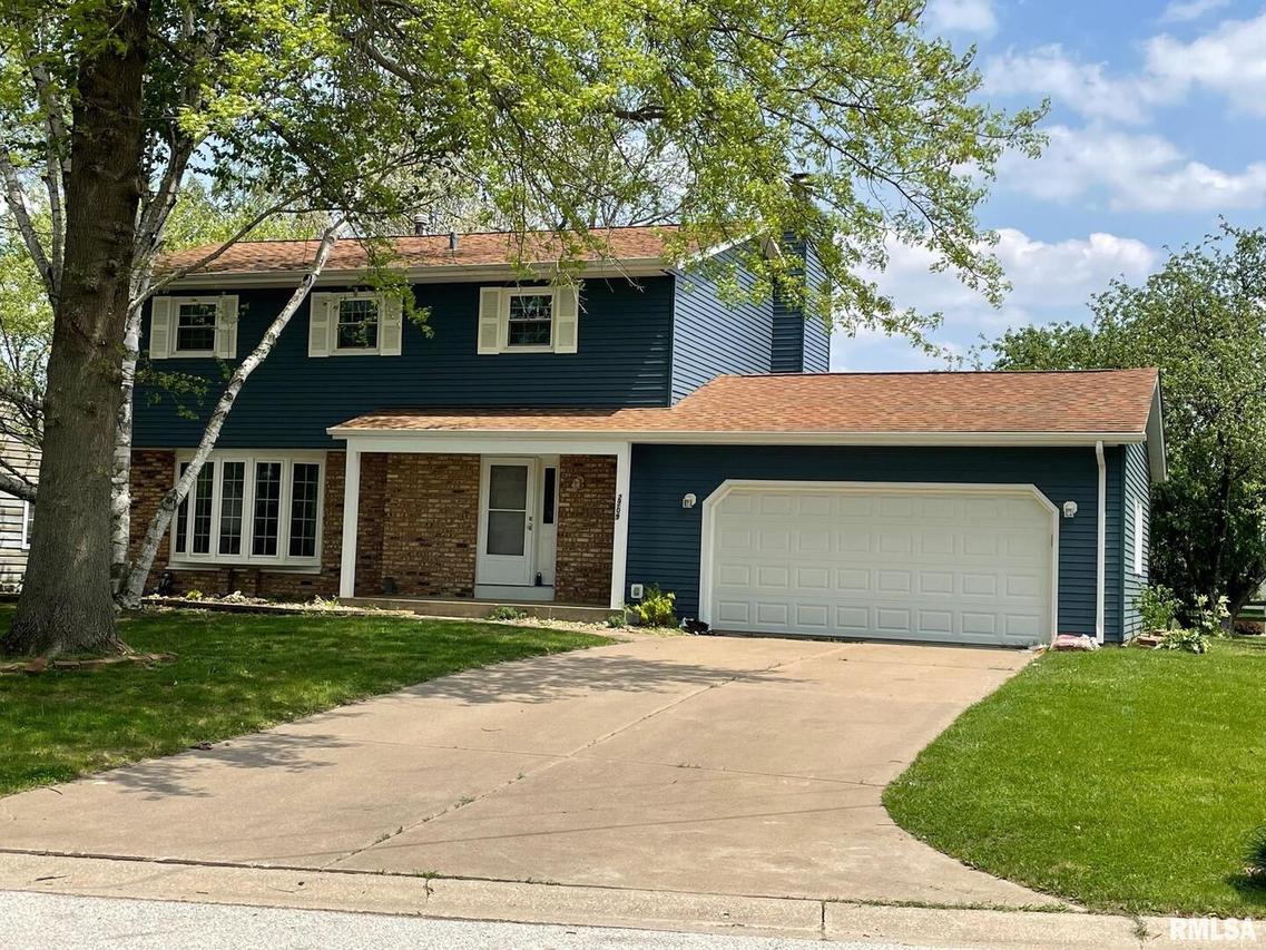 2709 W 2nd Street Ct., Coal Valley, IL 61240