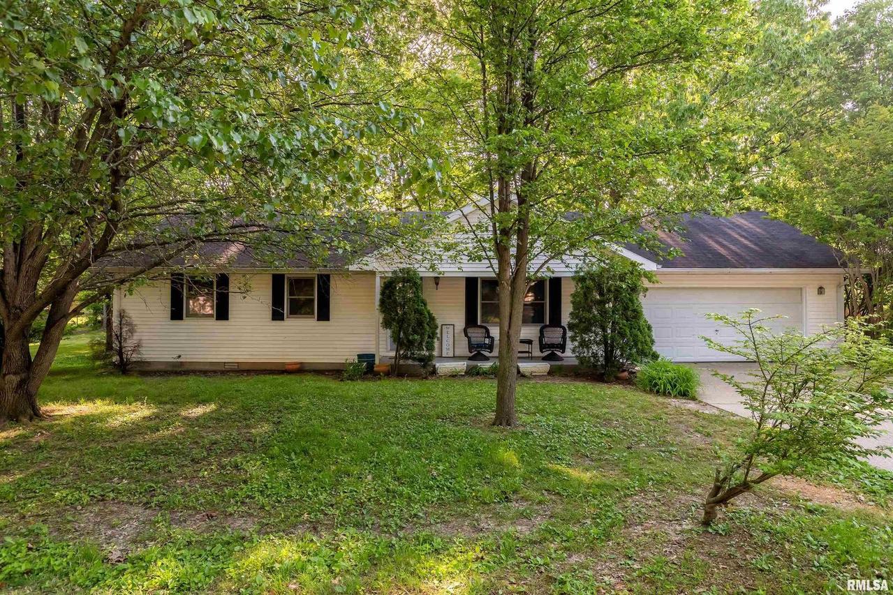 15 Acorn Dr., Harrisburg, IL 62946