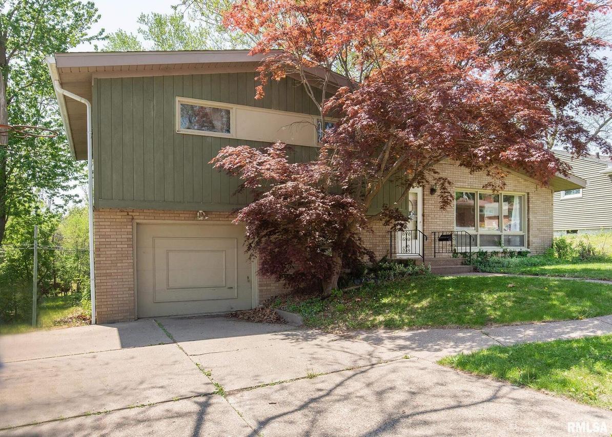 3507 15th St. #A, Moline, IL 61265