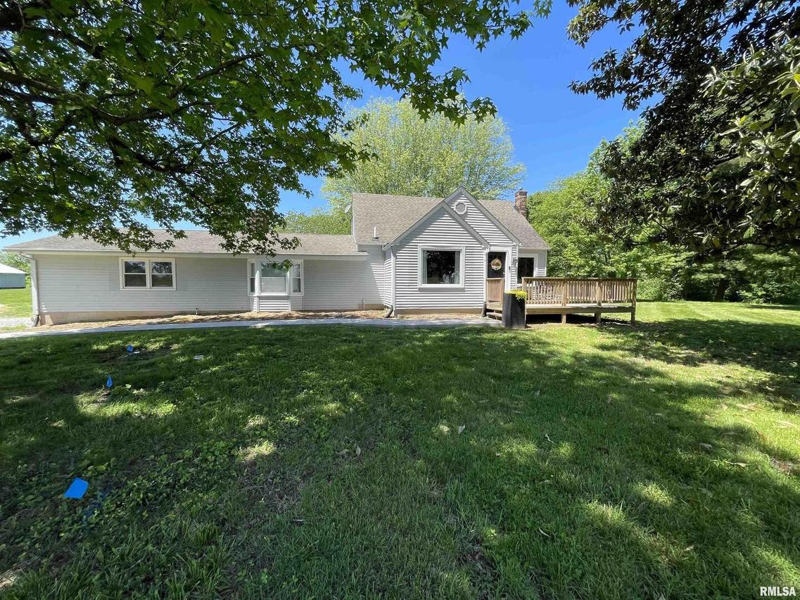 1890 N Reed Station Rd., Carbondale, IL 62901