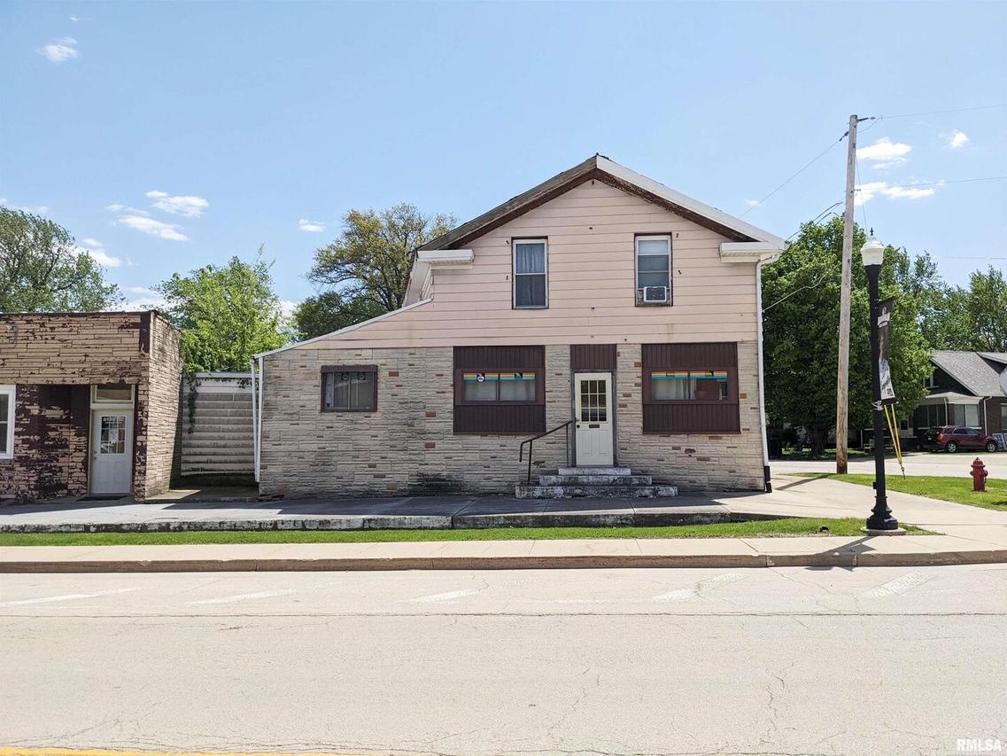 325 W Front St., Annawan, IL 61234