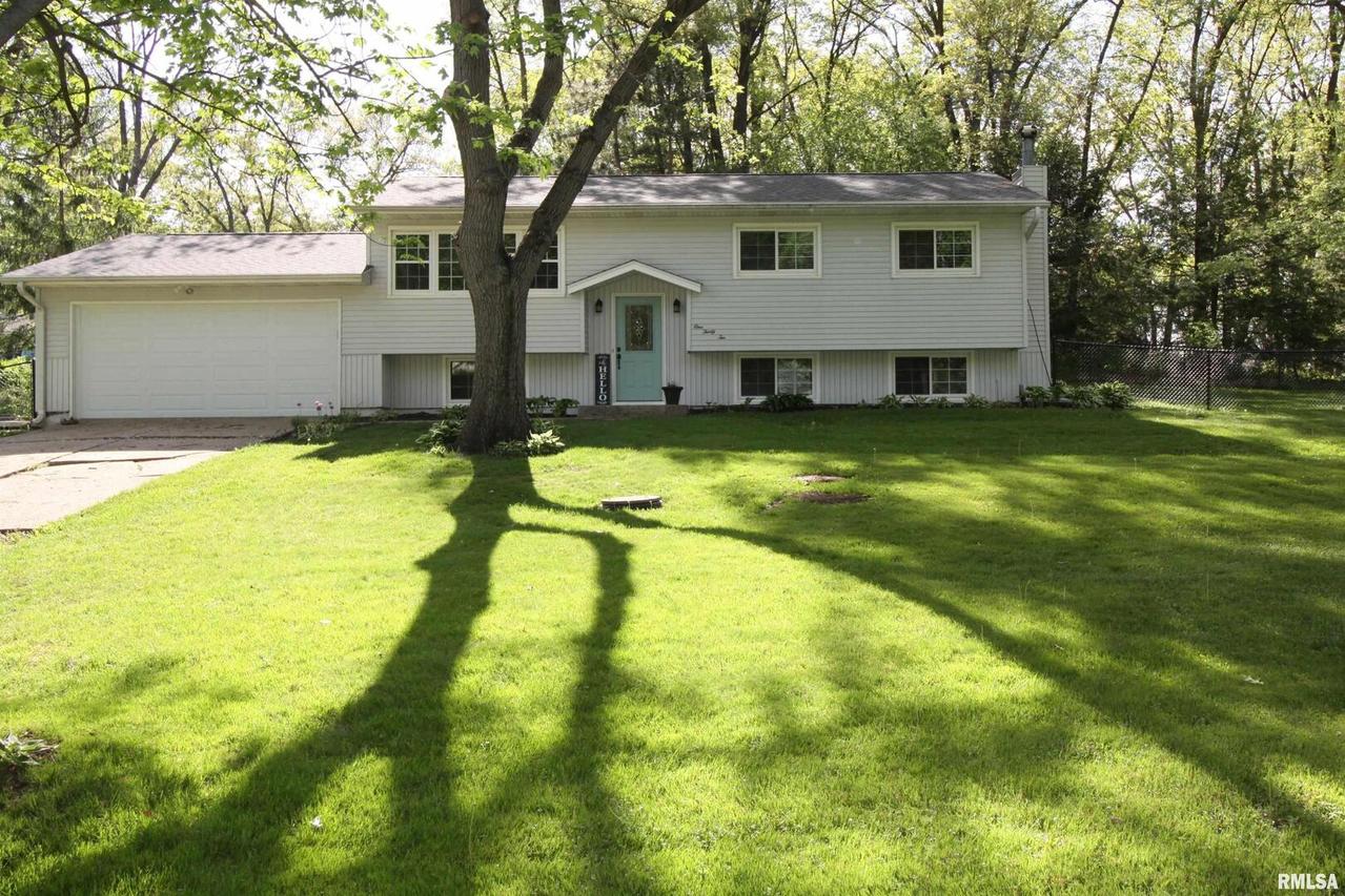 132 Hillside Dr., Geneseo, IL 61254