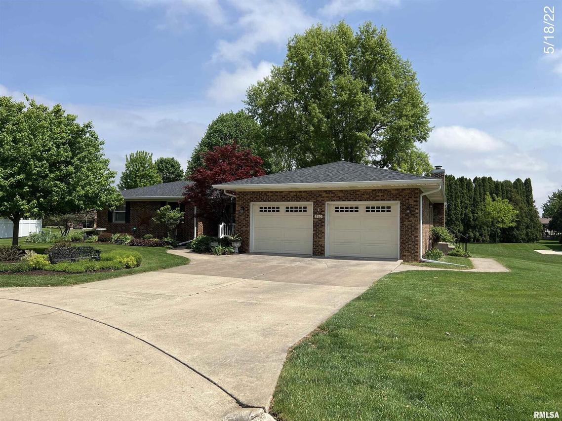 810 Martin Ct., Geneseo, IL 61254