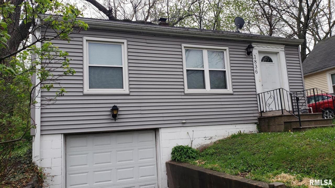 1836 31st St., Moline, IL 61265