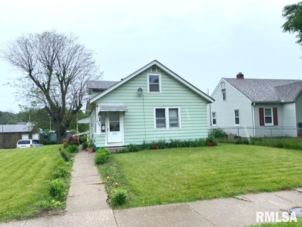 2130 12th St., Rock Island, IL 61201