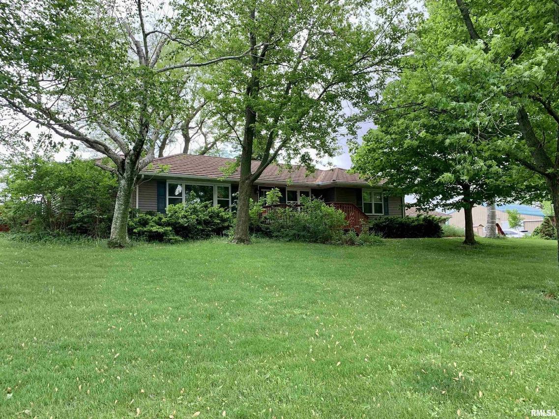 5071 Garden Plain Rd., Fulton, IL 61252