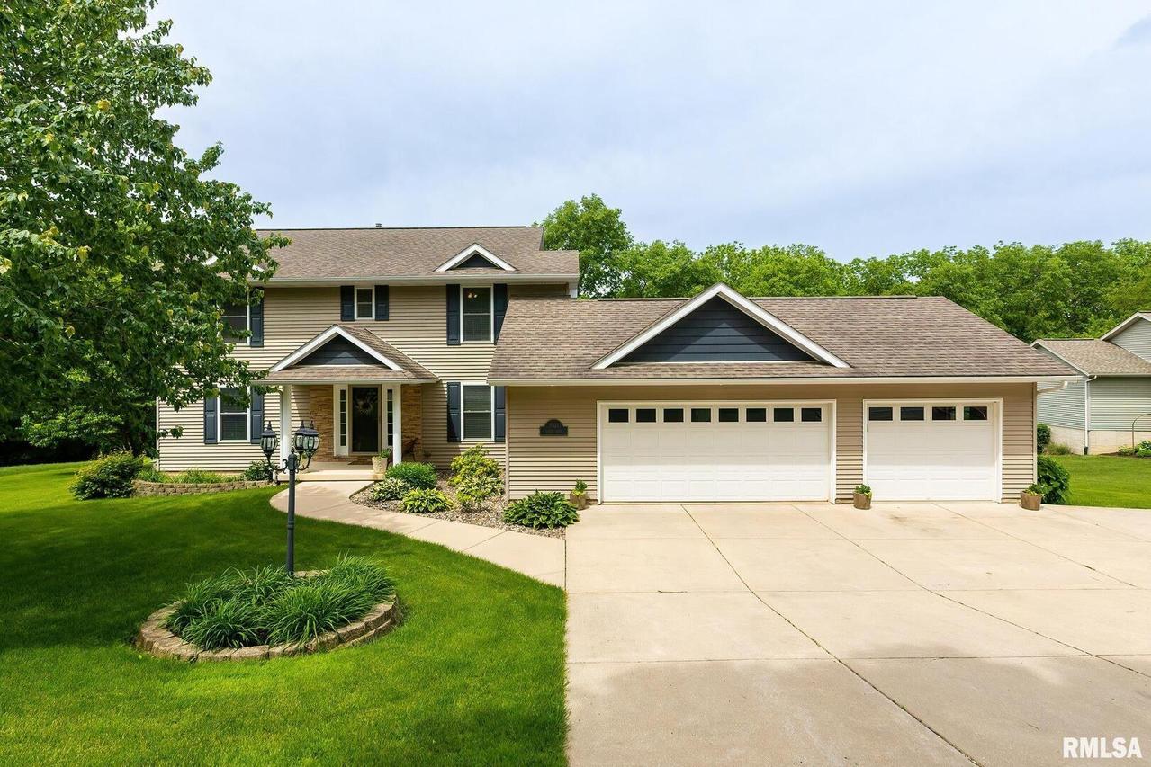 3 Forest Ct., Rock Island, IL 61201